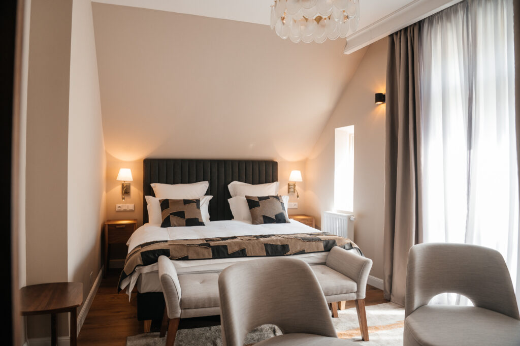 Suite Apartments